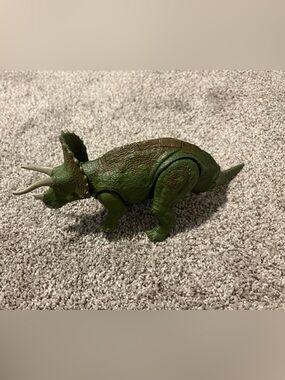 Jurassic World Green Triceratops Action Figure - Kids Dinosaur Toy